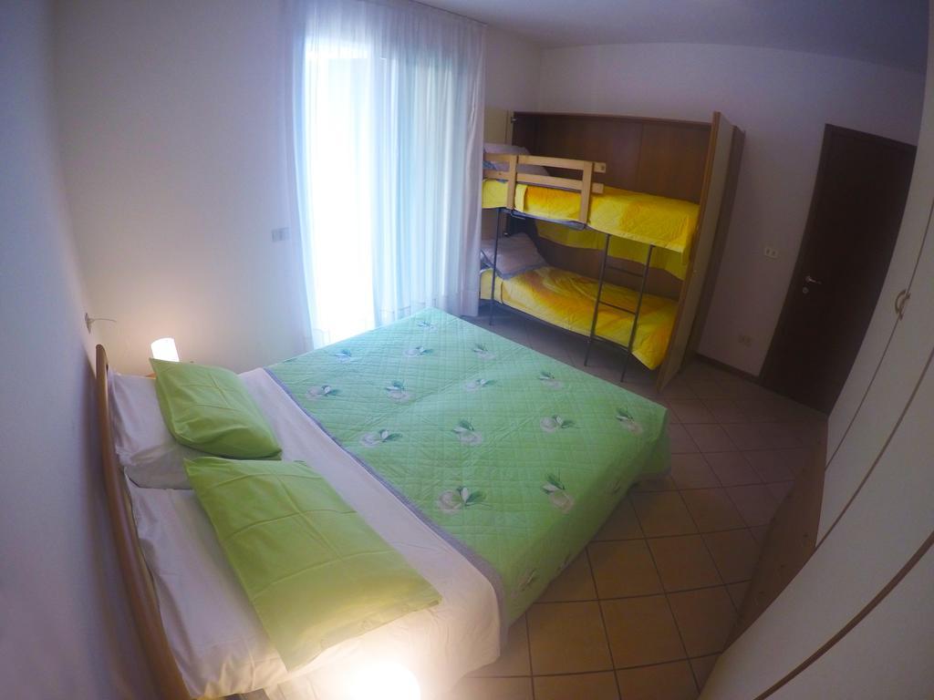 Residence Soleil - Agenzia Cocal Caorle Phòng bức ảnh