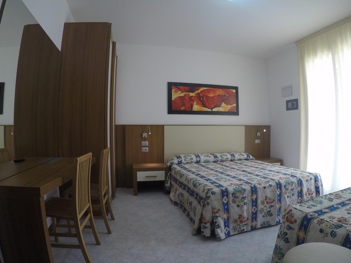 Residence Soleil - Agenzia Cocal Caorle Ngoại thất bức ảnh